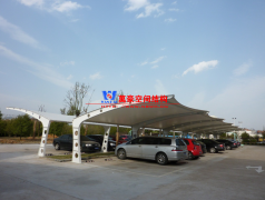 膜結(jié)構(gòu)車棚建筑與傳統(tǒng)結(jié)構(gòu)對(duì)比有哪些不同點(diǎn)？
