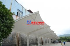膜結(jié)構(gòu)車棚表面為什么會有污垢？解決方法是什么？